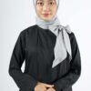 Raven Hijab – Light Grey – Kerudung Segi Empat Bahan Adem Dengan Pita