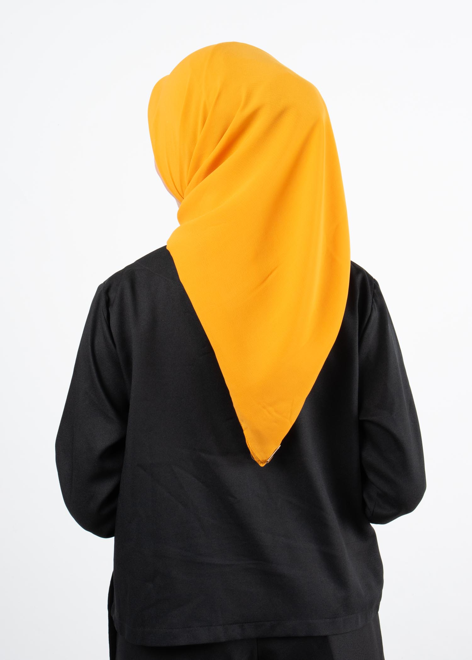 Raven Hijab – Mustard – Kerudung Segi Empat Bahan Adem Dengan Pita